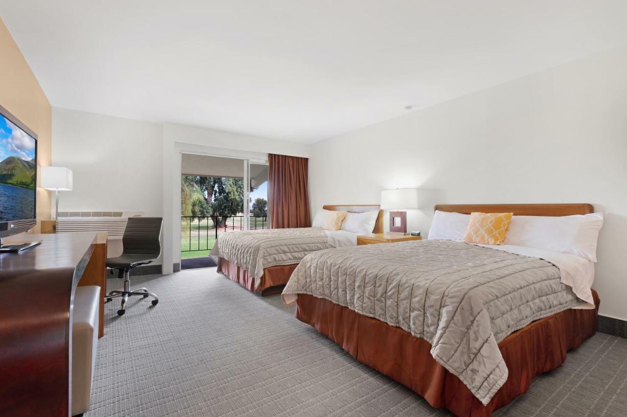 Ramada by Wyndham Holtville Eksteriør billede